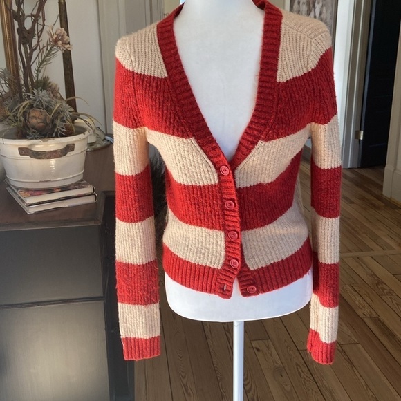 American Eagle red tan stripe cardigan!! Size Small - Picture 2 of 6